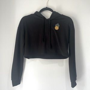 Black crop top sweater w/ hoodie
